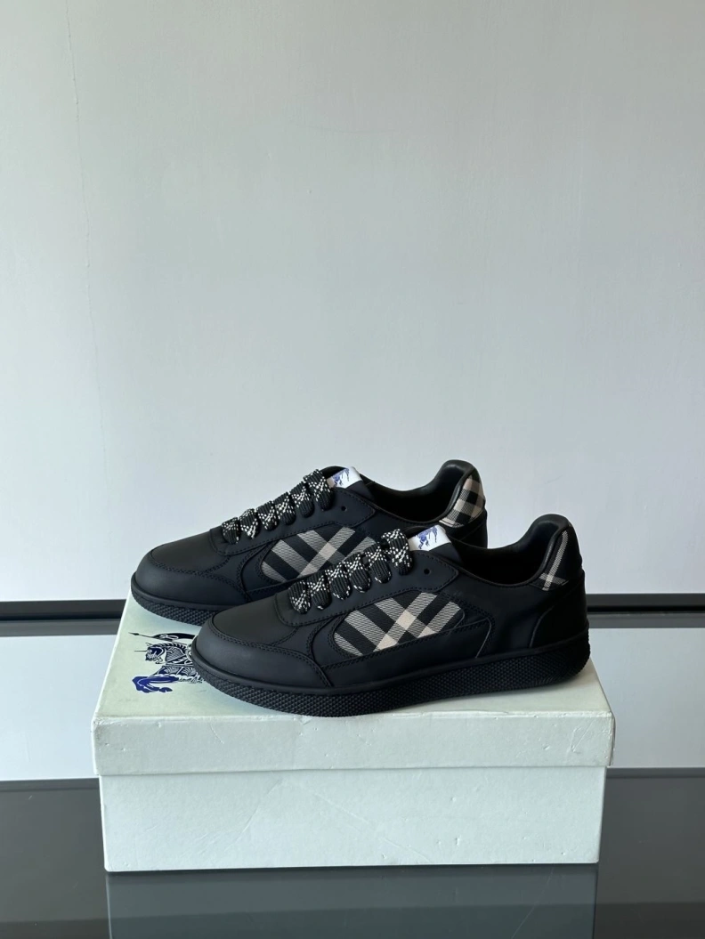 Bxrbxrry Sneakers Cozy 114411