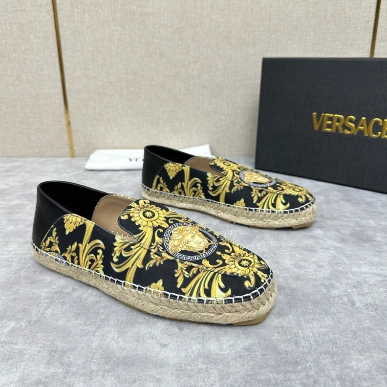 Bright Gxvxnchy Leather Shoes 152021