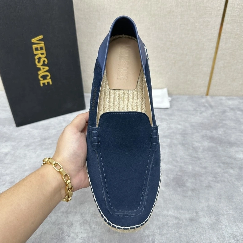 Bold Gxvxnchy Leather Shoes 152018