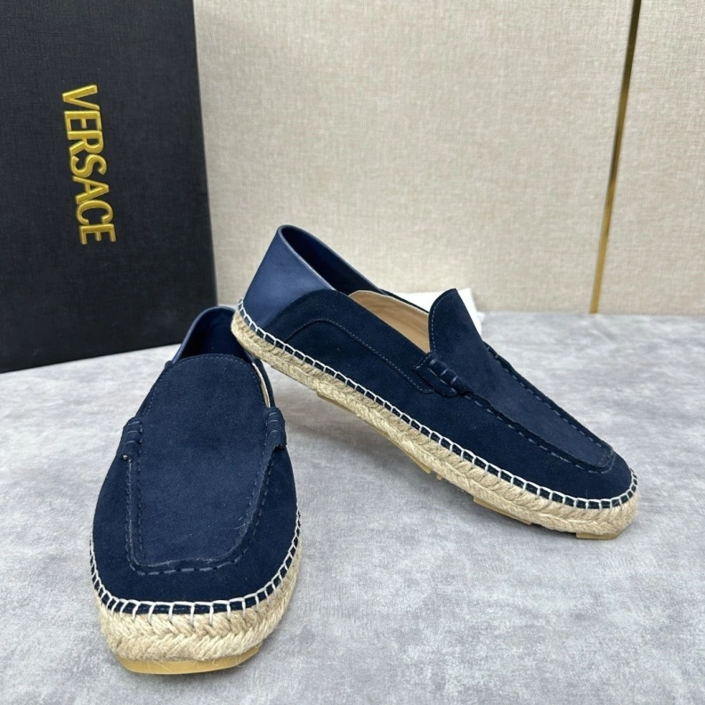 Bold Gxvxnchy Leather Shoes 152018
