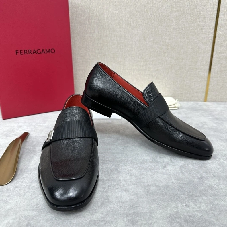Timeless Othxr Leather Shoes 209927