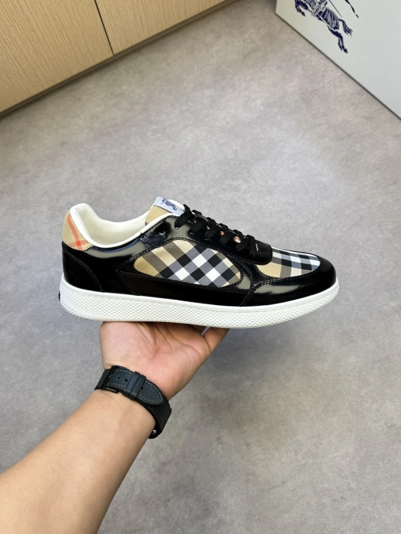 Bxrbxrry Sneakers Vibrant 114405