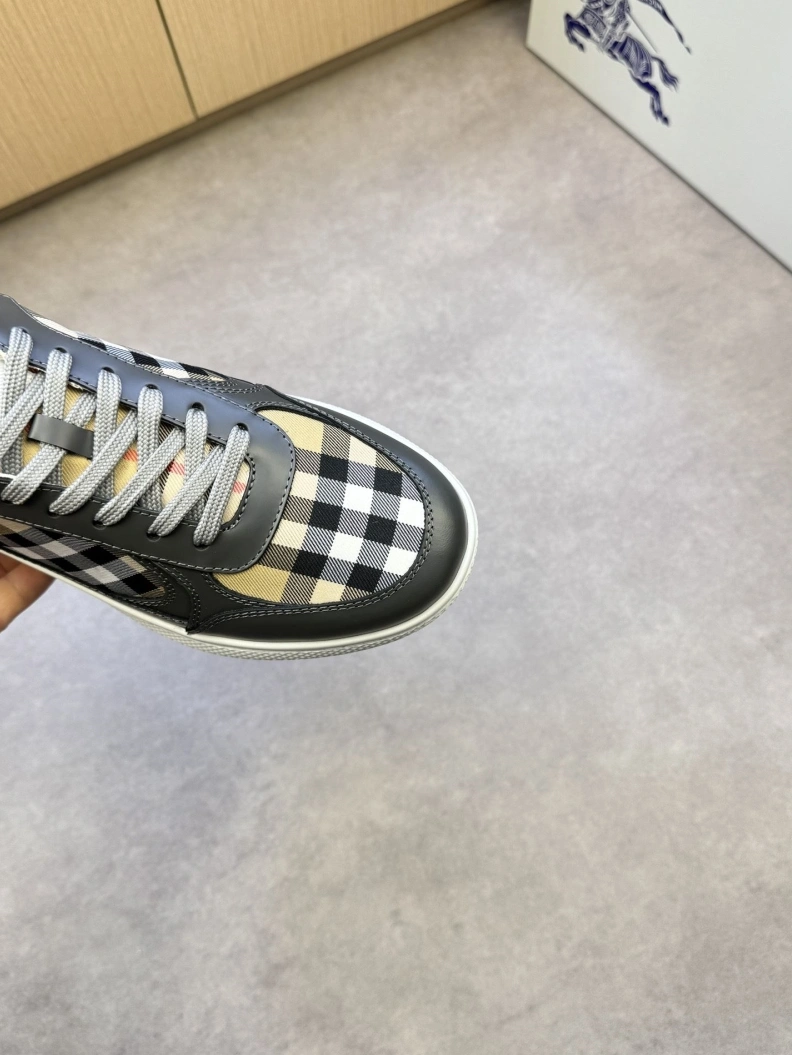 Bxrbxrry Sneakers UrbanStyle 114401