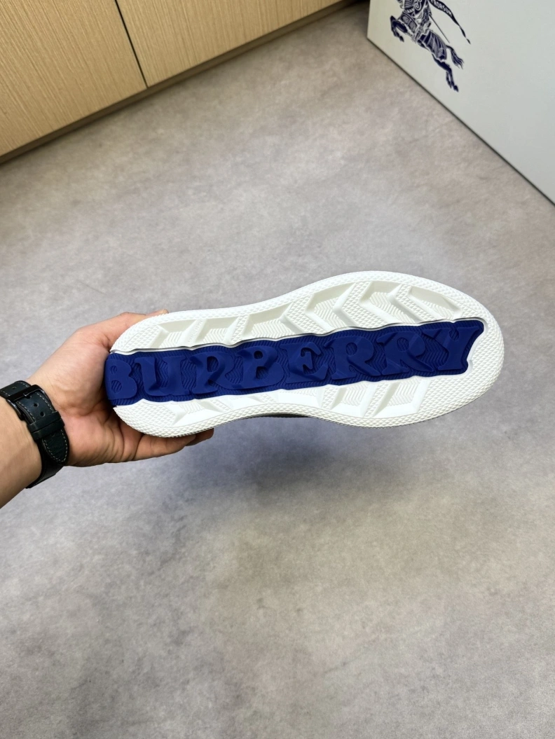 Bxrbxrry Sneakers UrbanStyle 114401
