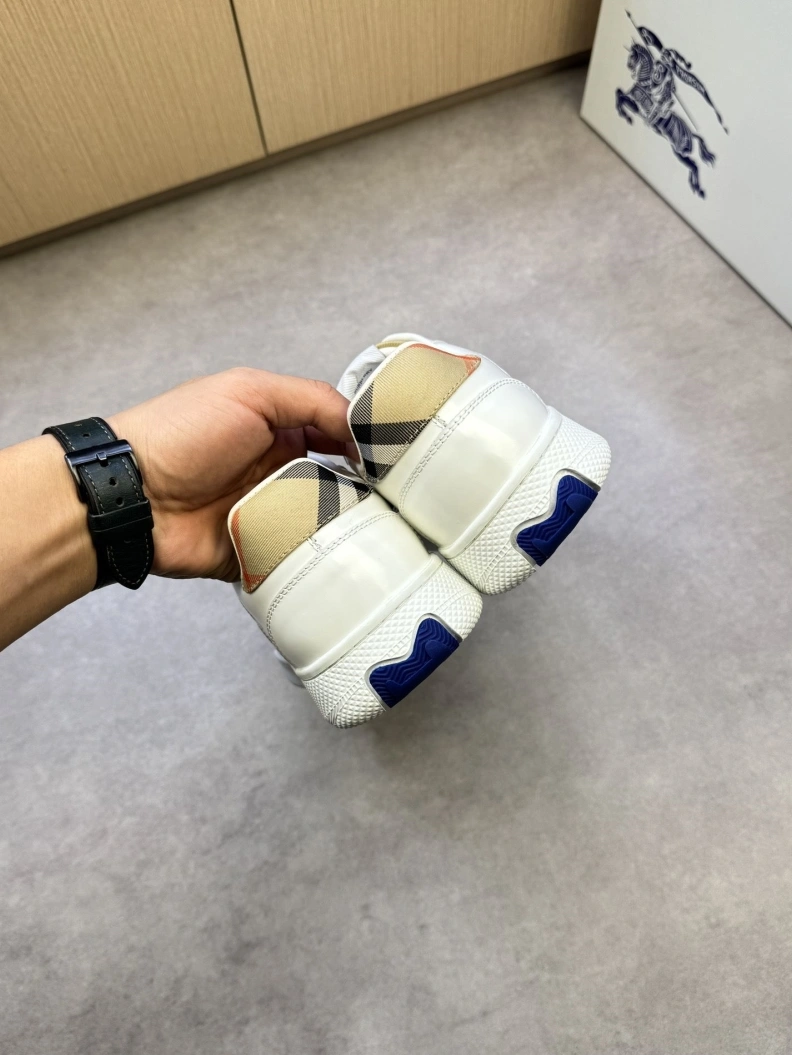Bxrbxrry Sneakers Trendsetting 114404
