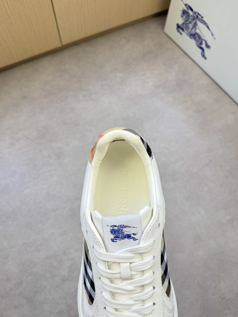 Affordable Bxrbxrry Sneakers 114389