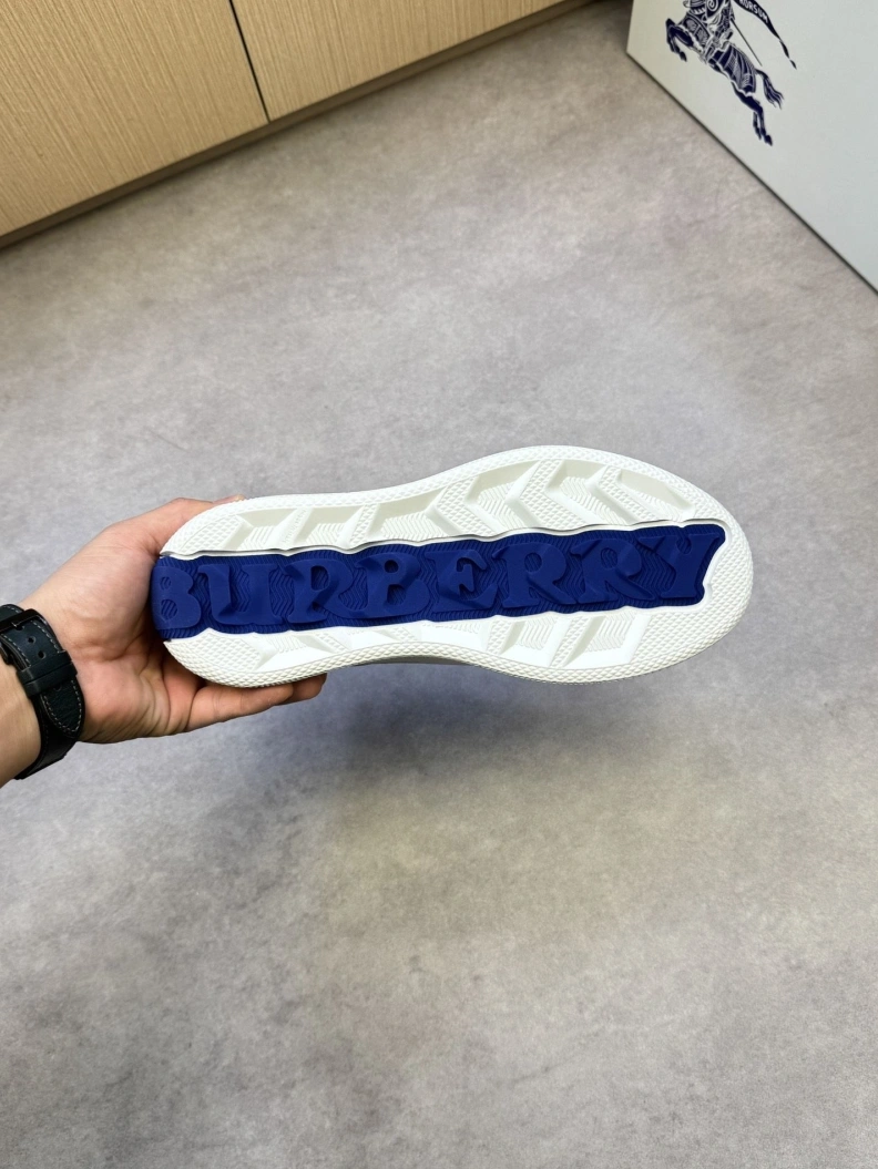 Affordable Bxrbxrry Sneakers 114389