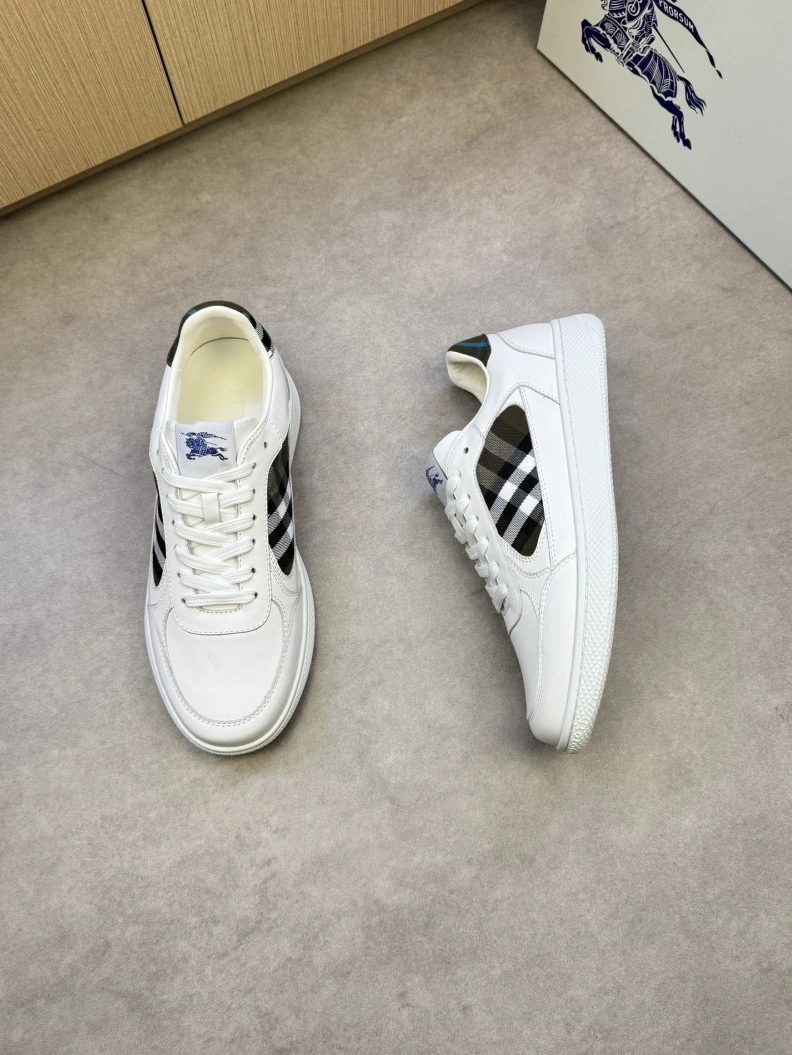 Bxrbxrry Sneakers EyeCatching 114390