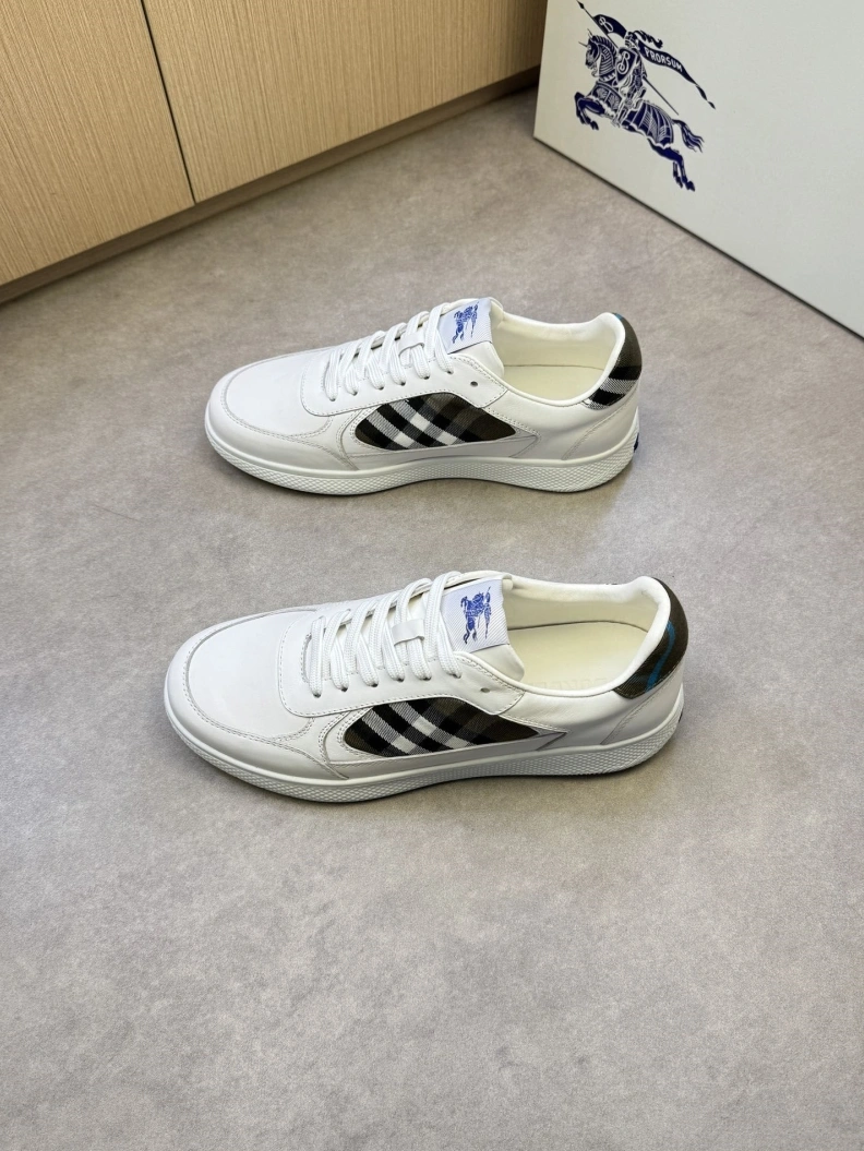 Bxrbxrry Sneakers EyeCatching 114390