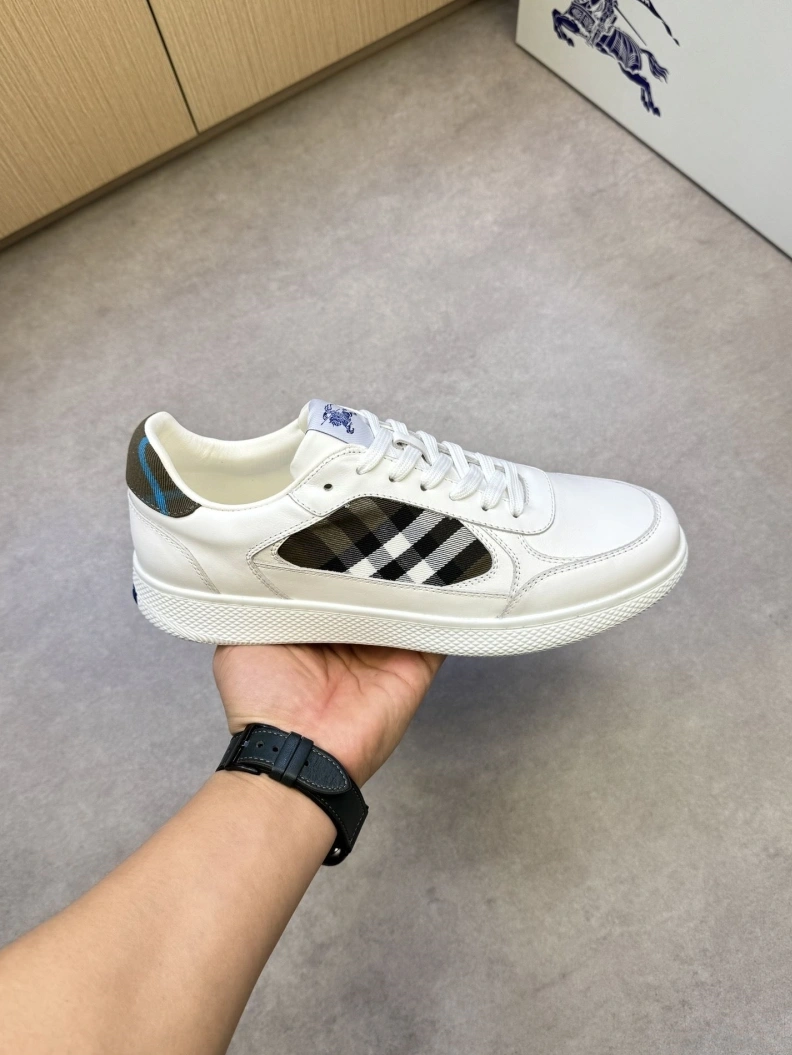 Bxrbxrry Sneakers EyeCatching 114390