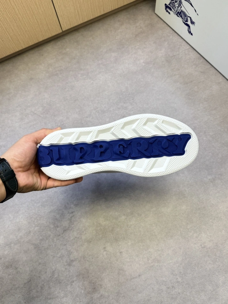 Bxrbxrry Sneakers EyeCatching 114390