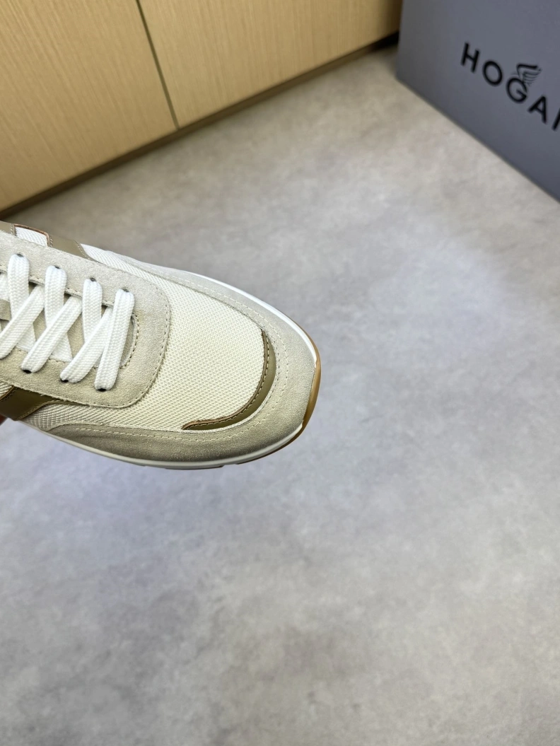 Versatile Hxgxn Sneakers 177099