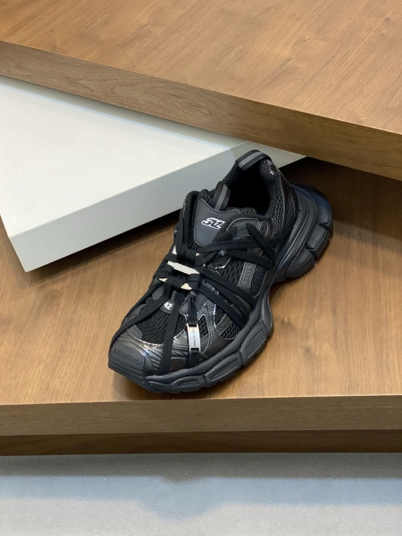 Lightweight Bxlxnciaga Sneakers 109235
