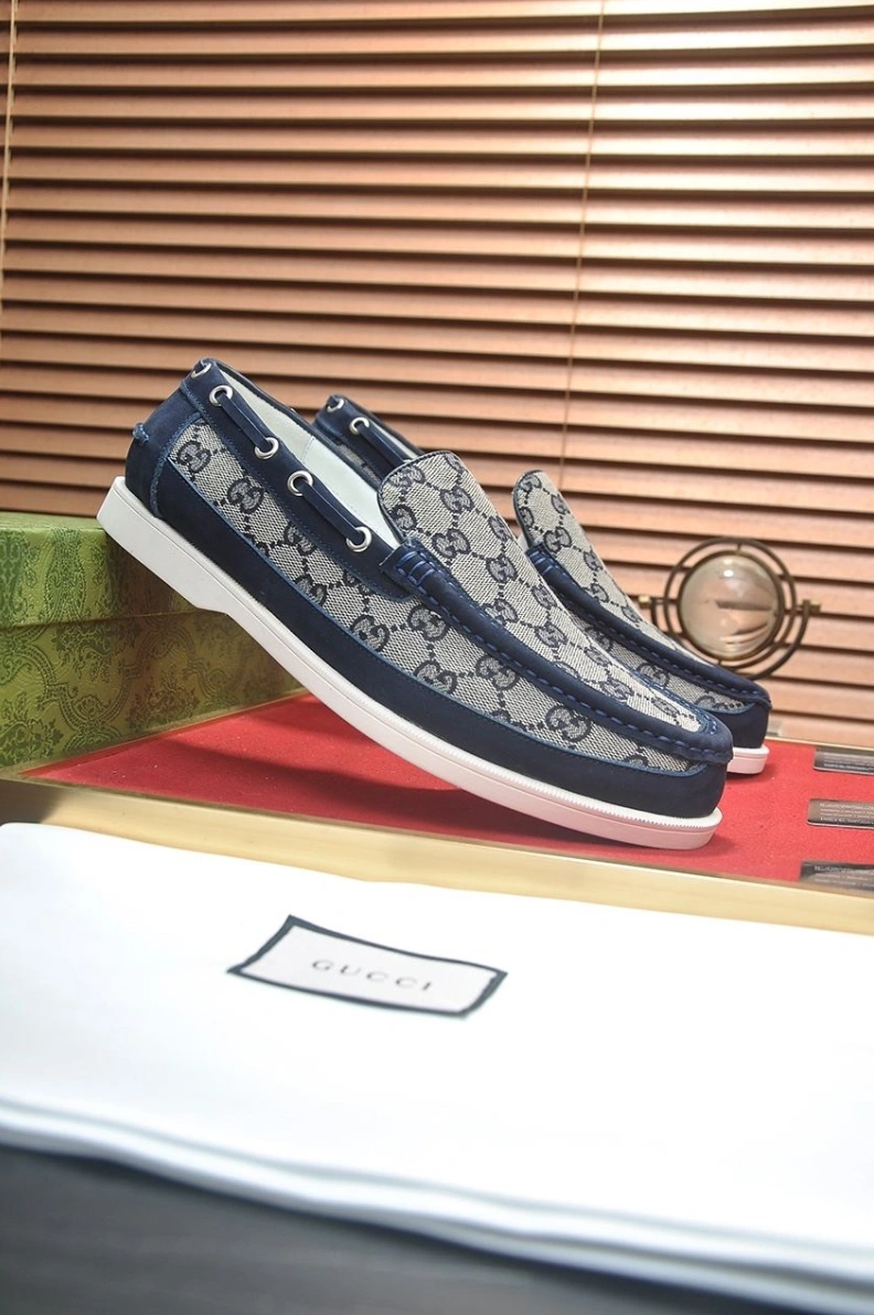 Versatile Gxccx Leather Shoes 155369