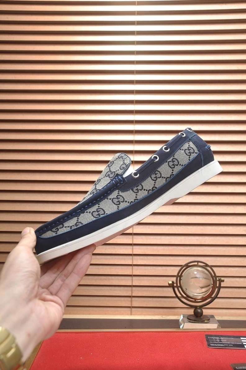 Versatile Gxccx Leather Shoes 155369