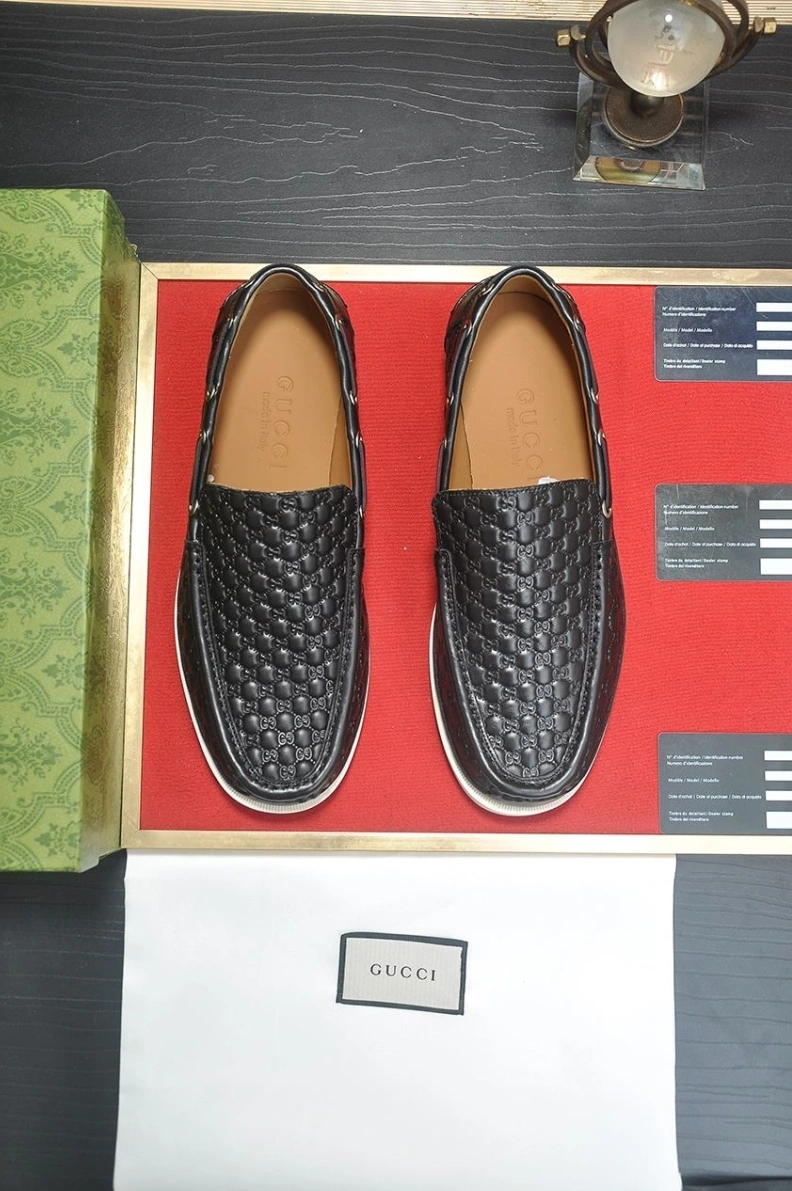 Reliable Gxccx Leather Shoes 155361