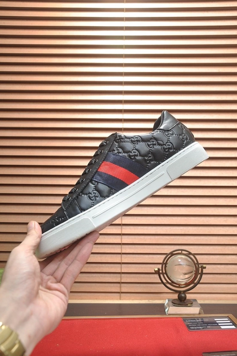 Classic Gxccx Casual Shoes 155450