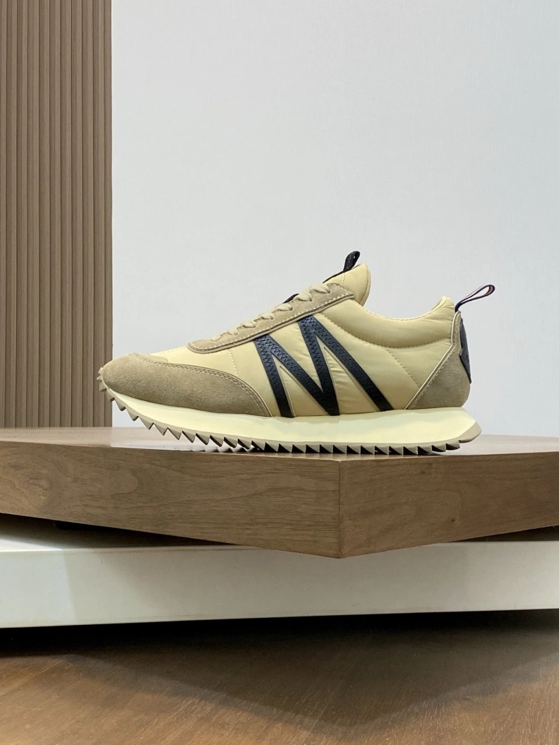 Mxnclxr Sneakers EyeCatching 197169