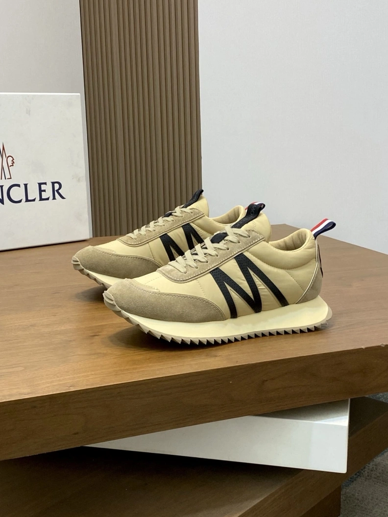 Mxnclxr Sneakers EyeCatching 197169