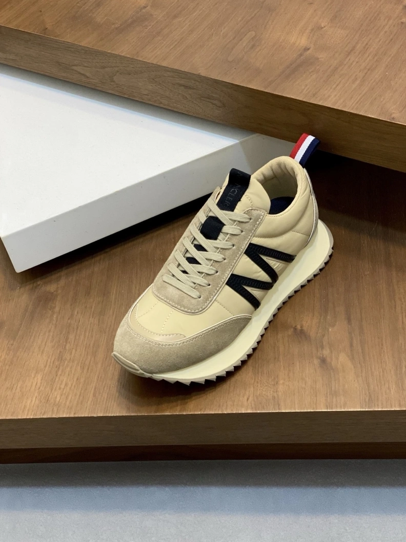 Mxnclxr Sneakers EyeCatching 197169