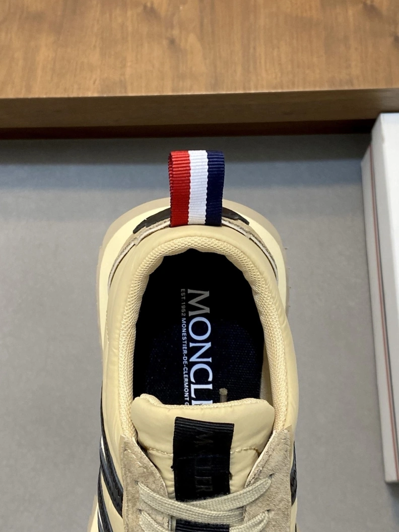 Mxnclxr Sneakers EyeCatching 197169