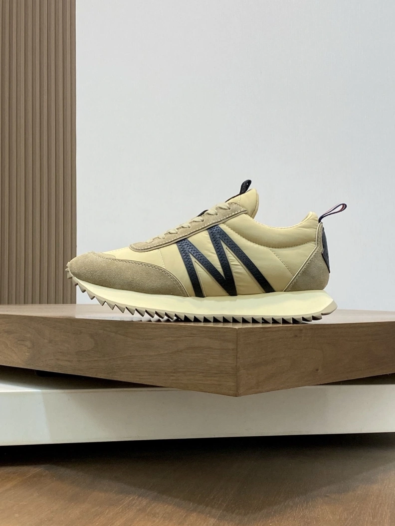 Mxnclxr Sneakers EyeCatching 197161