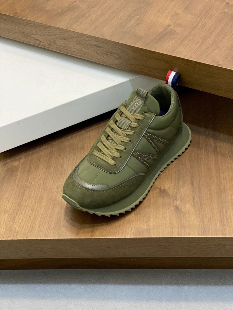 Affordable Mxnclxr Sneakers 197164