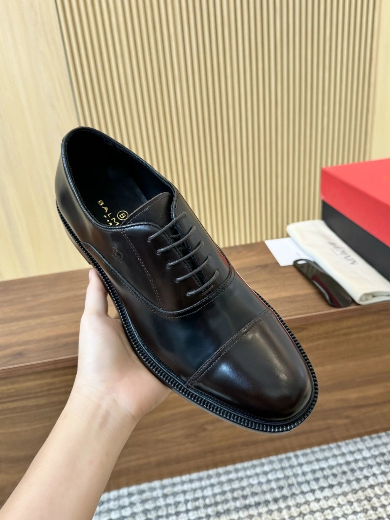 Timeless Othxr Leather Shoes 209915