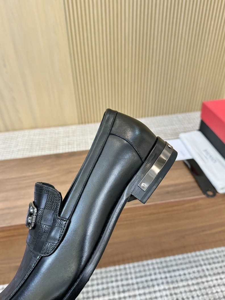 Vibrant Othxr Leather Shoes 209890