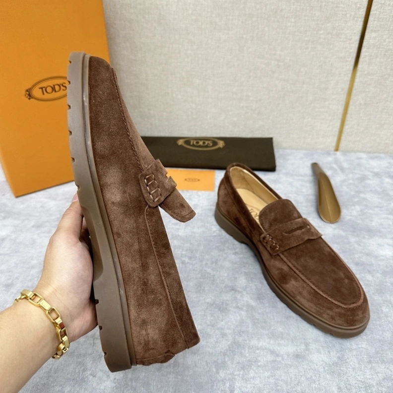 Reliable Mxnxlo Blxhnxk Leather Shoes 192911