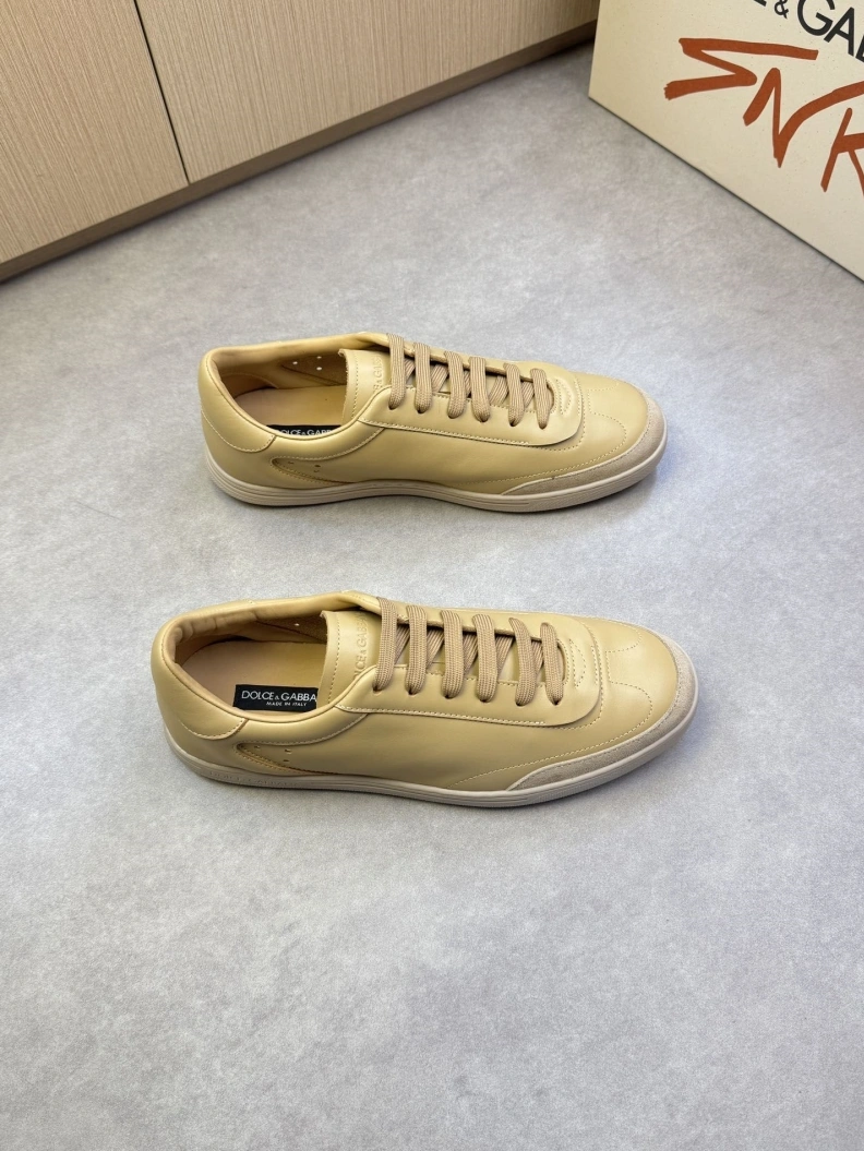 Functional Dolce & Gabbana Sneakers 144865