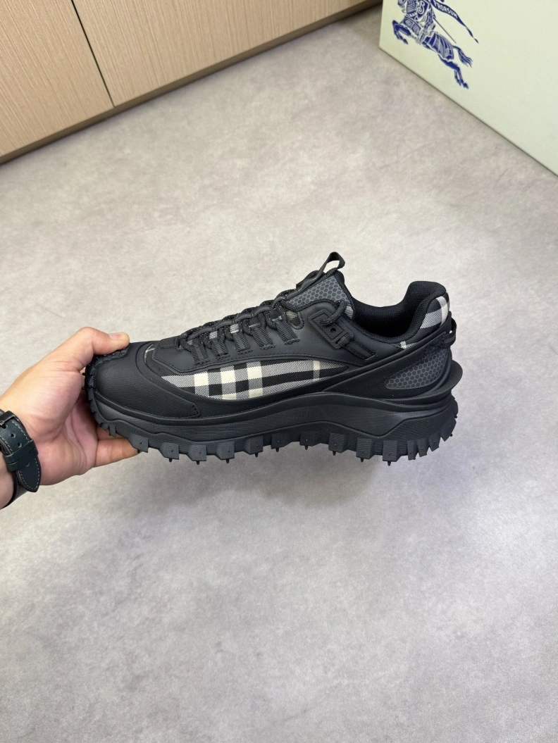 Bxrbxrry Sneakers Elegant 114384