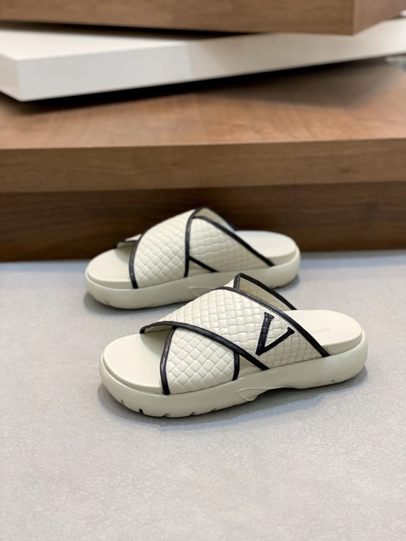 Modern Bxttxga Vxnxta Slippers 112279
