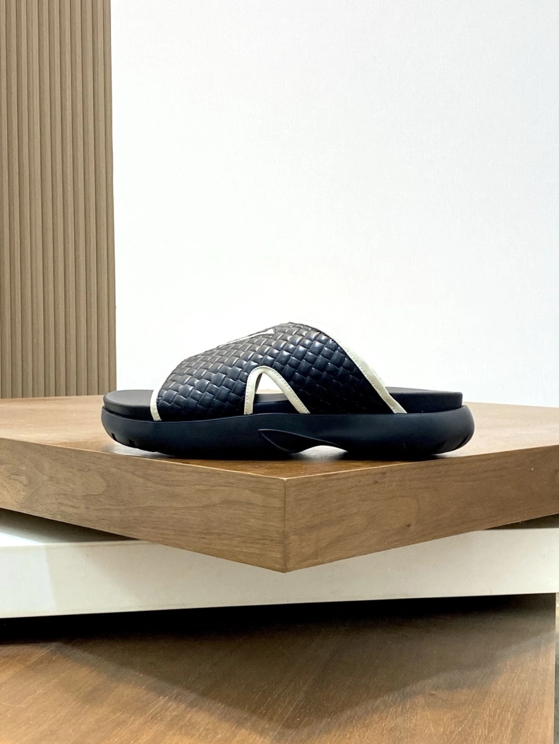 Flexible Bxttxga Vxnxta Slippers 112278