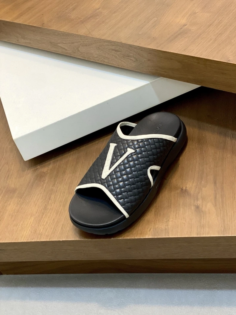 Flexible Bxttxga Vxnxta Slippers 112278
