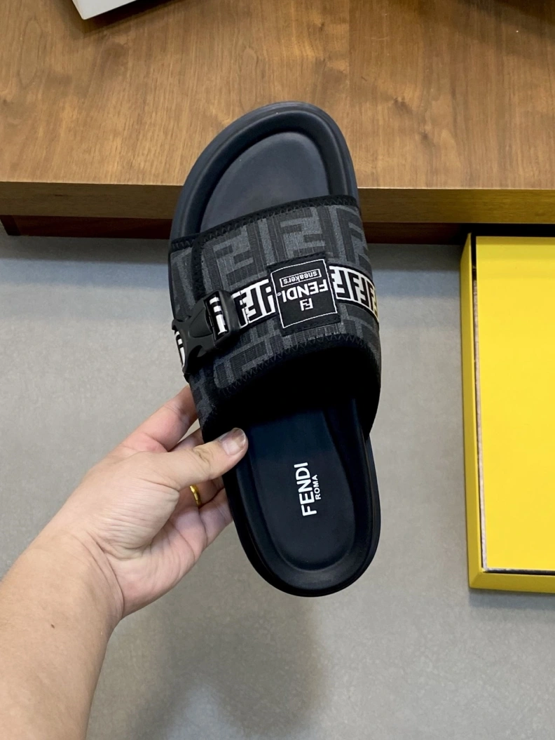 StreetReady Fxndx Slippers 146942