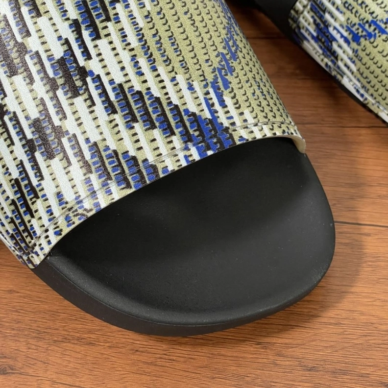 NewStyle Bxrbxrry Slippers 114492