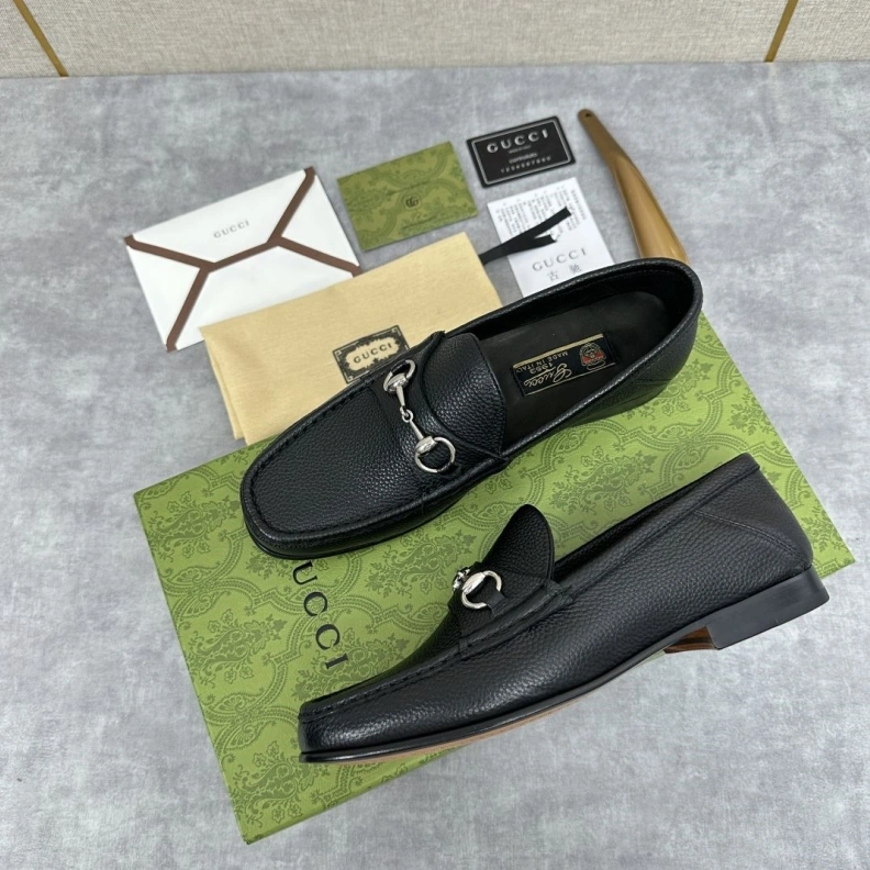 Gxccx Leather Shoes Bright 155357