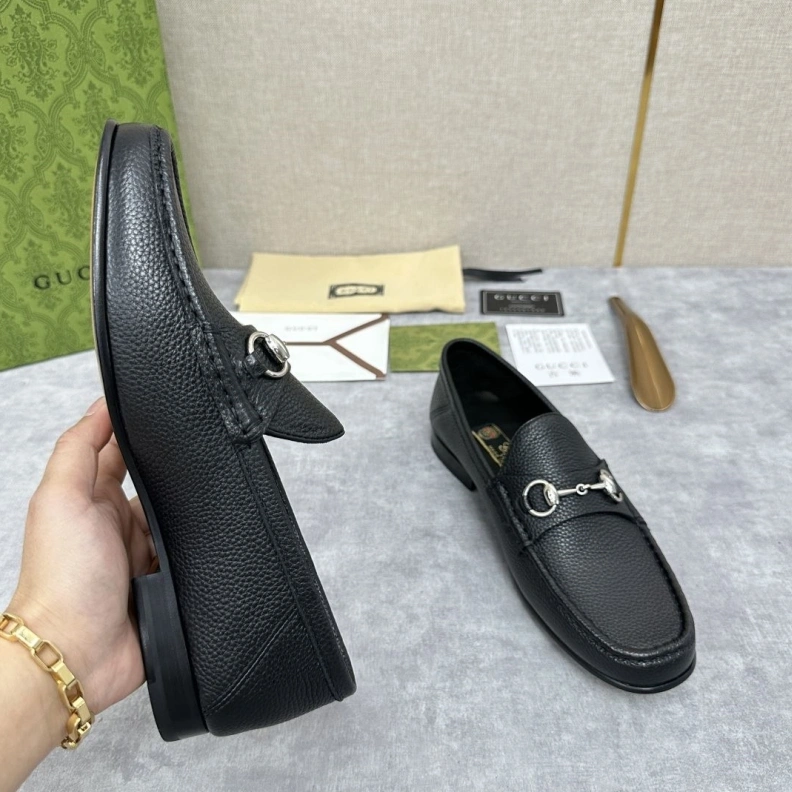 Gxccx Leather Shoes Bright 155357