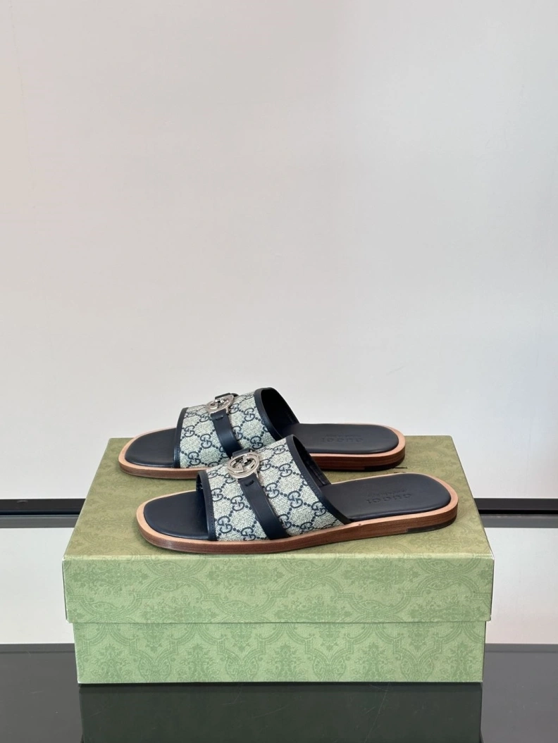 Gxccx Slippers Sleek 155298