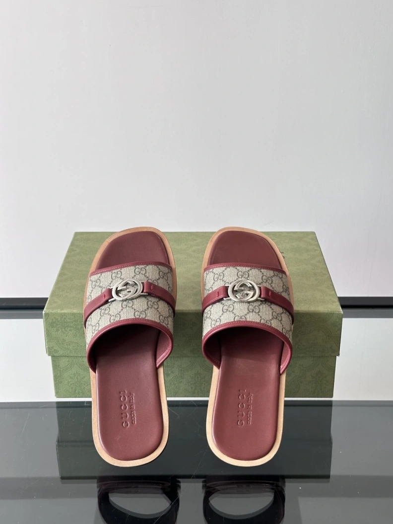 Comfortable Gxccx Slippers 155290