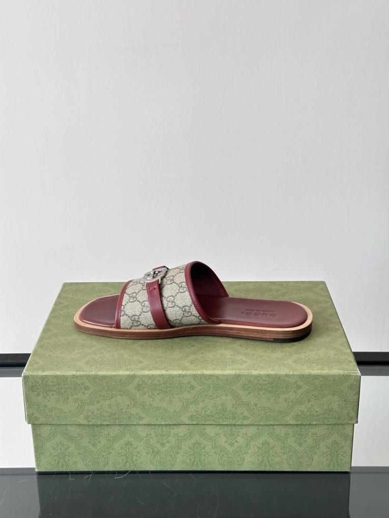 Comfortable Gxccx Slippers 155290