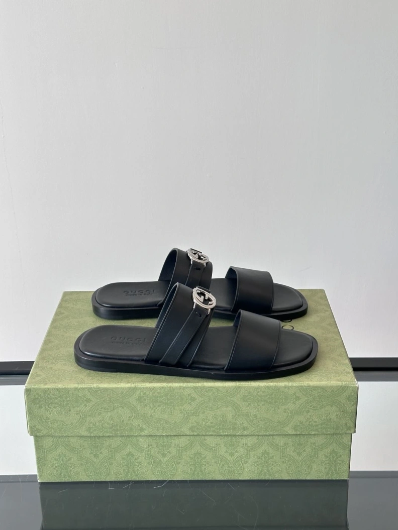 Gxccx Slippers ModernLook 155297