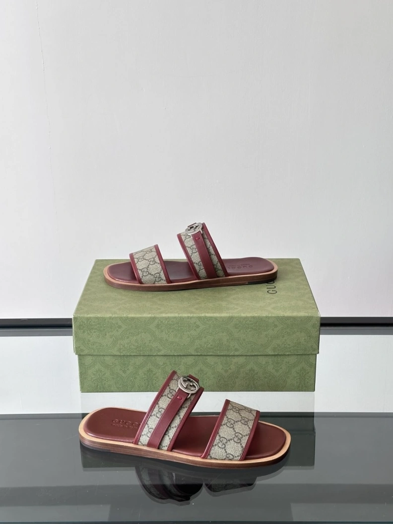 Refined Gxccx Slippers 155287