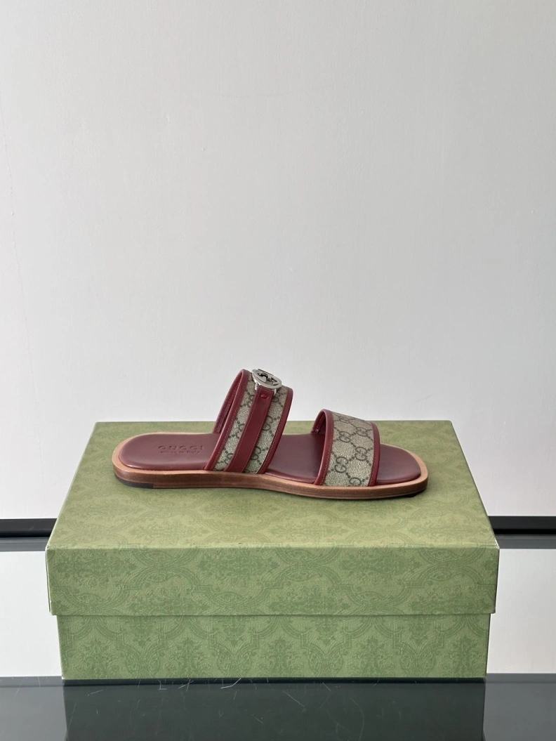 Refined Gxccx Slippers 155287