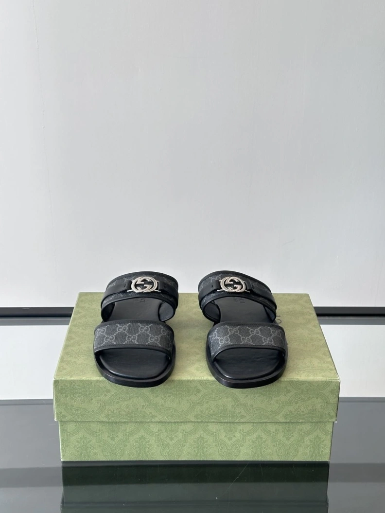 Popular Gxccx Slippers 155286