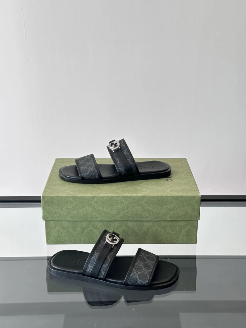 Popular Gxccx Slippers 155286