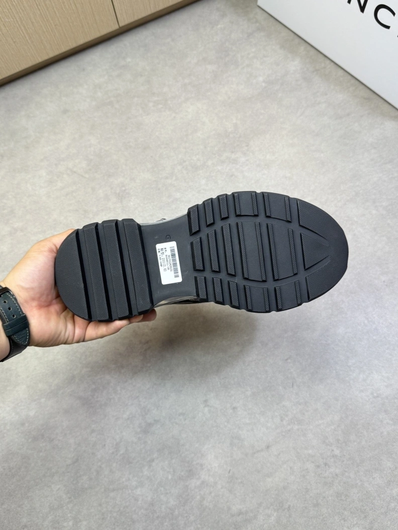 Gxvxnchy Sneakers Reliable 151852