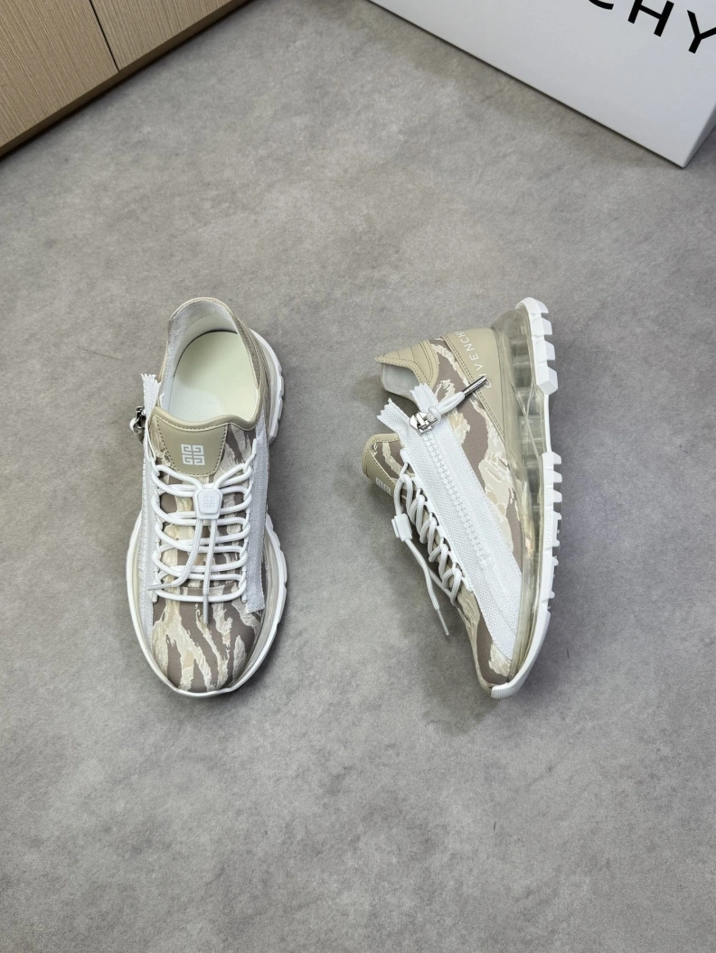 Affordable Gxvxnchy Sneakers 151839