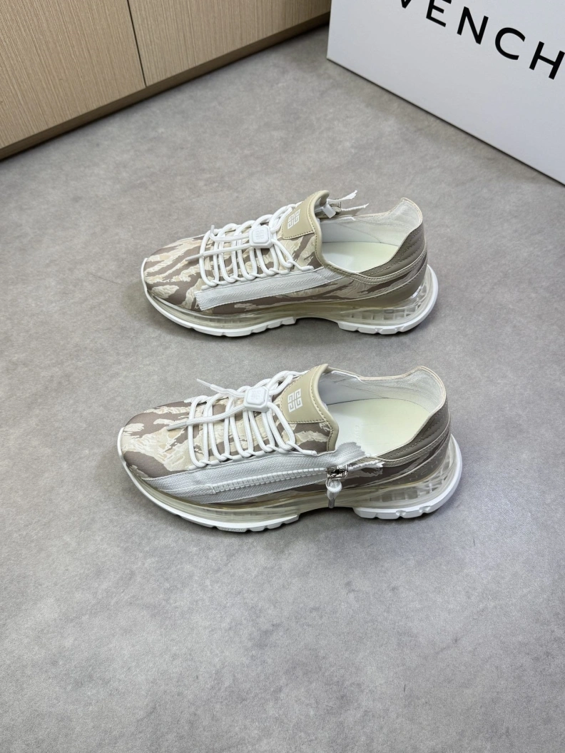 Affordable Gxvxnchy Sneakers 151839